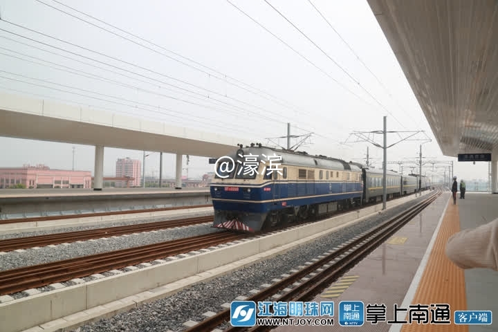 bda36a72-b426-4359-a340-f0a59dcce95c.jpg